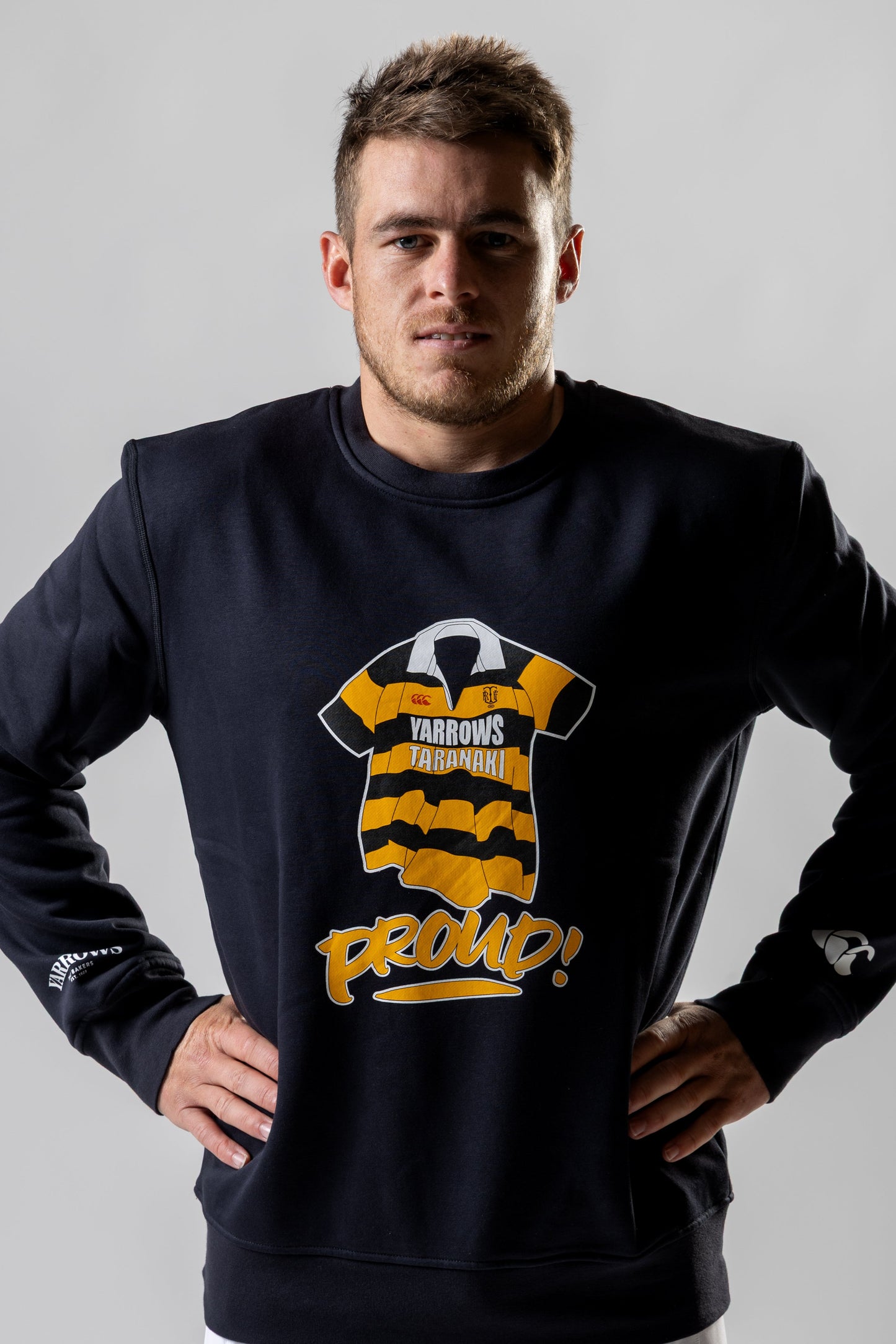 Yarrows Taranaki Bulls Supporters Crew Sweater